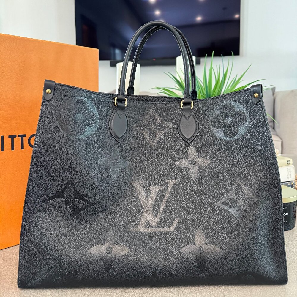 Louis Vuitton OnTheGo GM Tote Bag